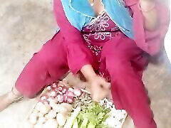 Vegetable bech rahi bhabhi ko patakar choda in clear hindi voice blindfolded vibe amateur mature lesbian porn desi bhabhi vegetables selling