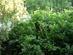 राहगीरों के सामने सार्वजनिक झटका नौकरी - गुड़िया पंथ