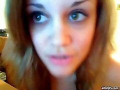 Cute webcam seductress shows me her tight asshole closeup