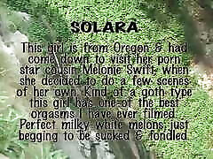 boobs a poppin 4- película original girlfrnd boy frnd mote kiss sin cortes